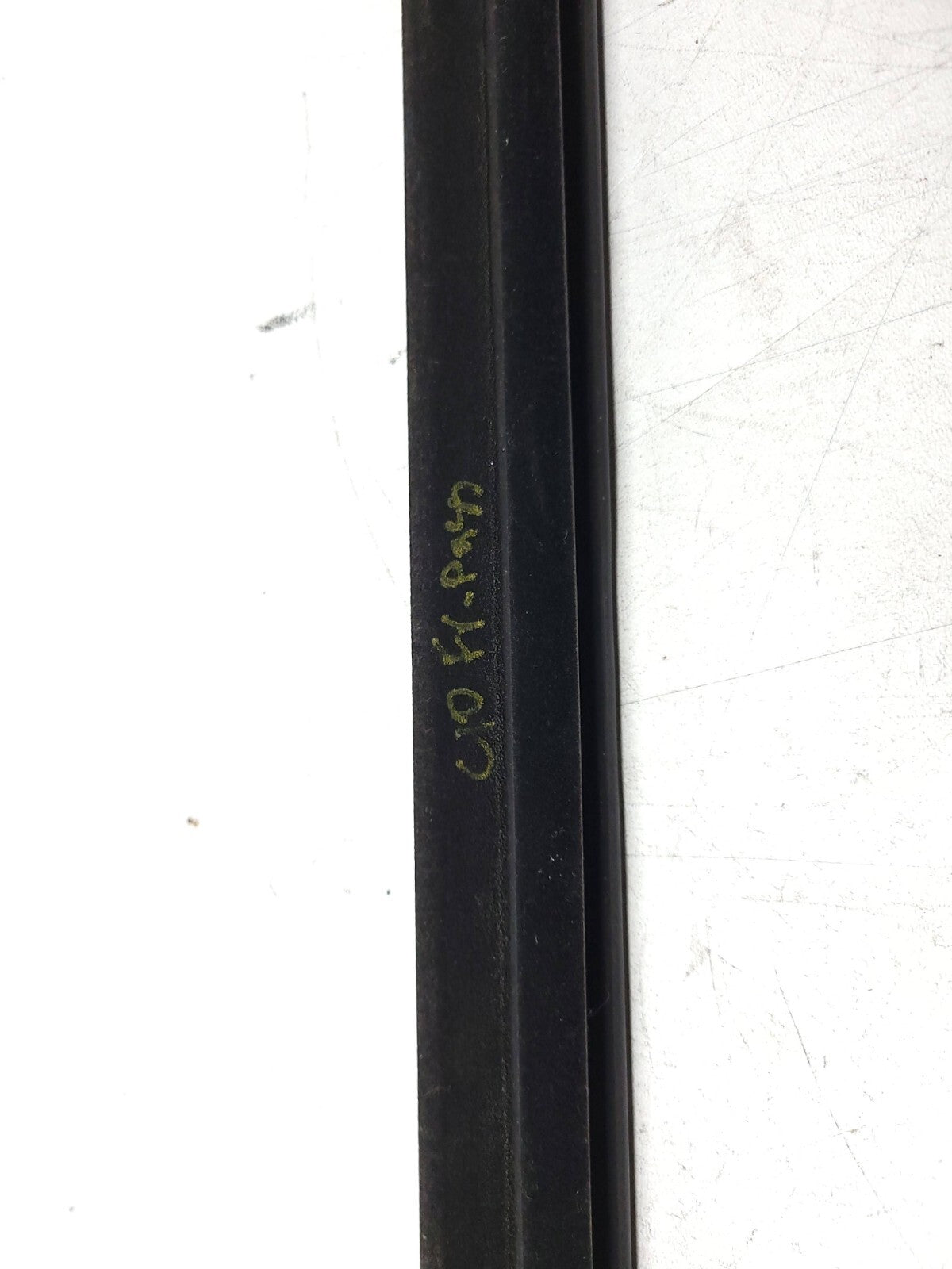 2010 - 2014 Chevrolet Suburban Side Door Window Outer Sealing Strip OEM