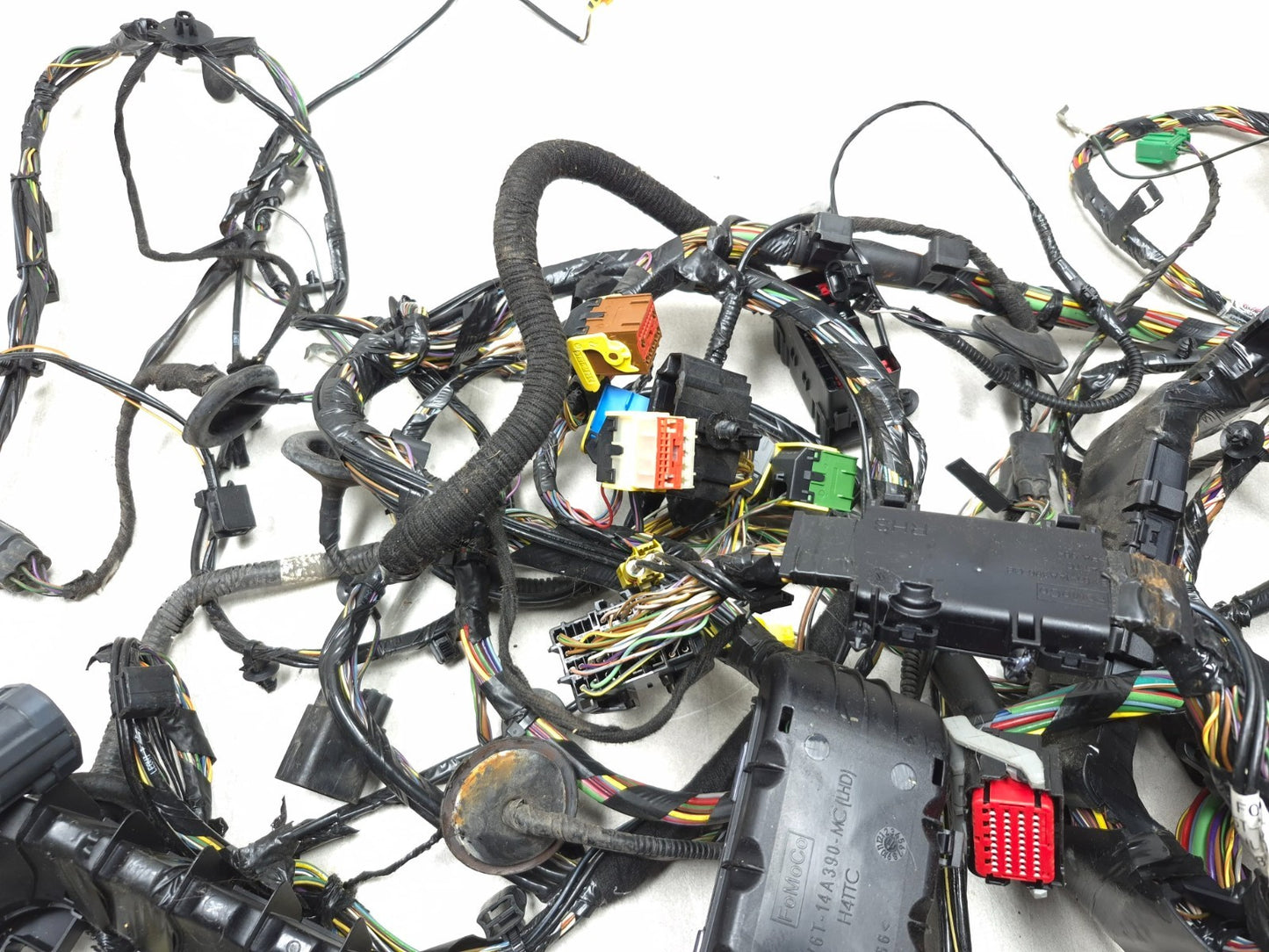 2013 Ford Focus St Interior Body Wire Harness W/ Fuse Box OEM