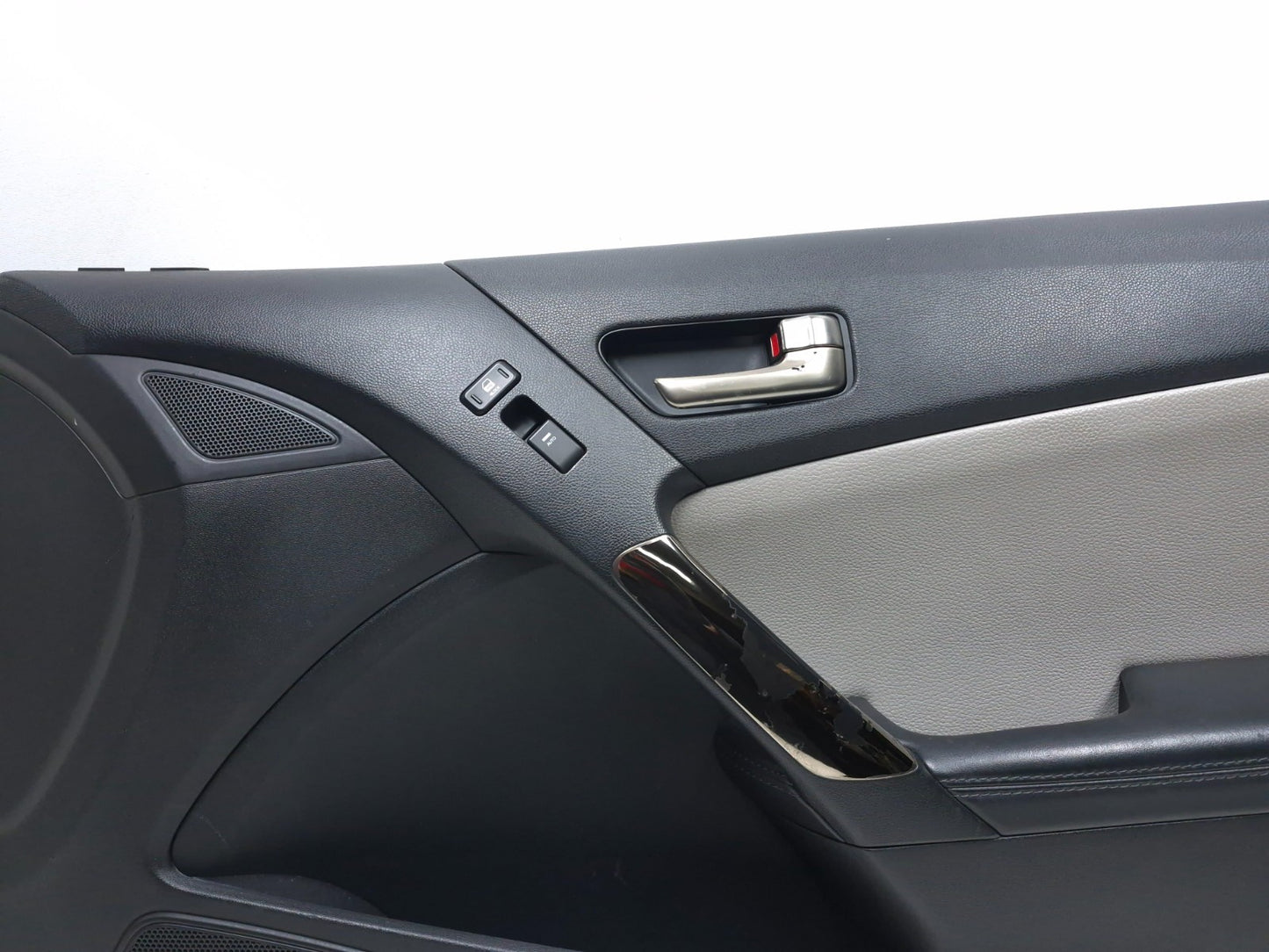 2013 Hyundai Genesis Coupe Door Panel Trim Front Passenger Side Right OEM