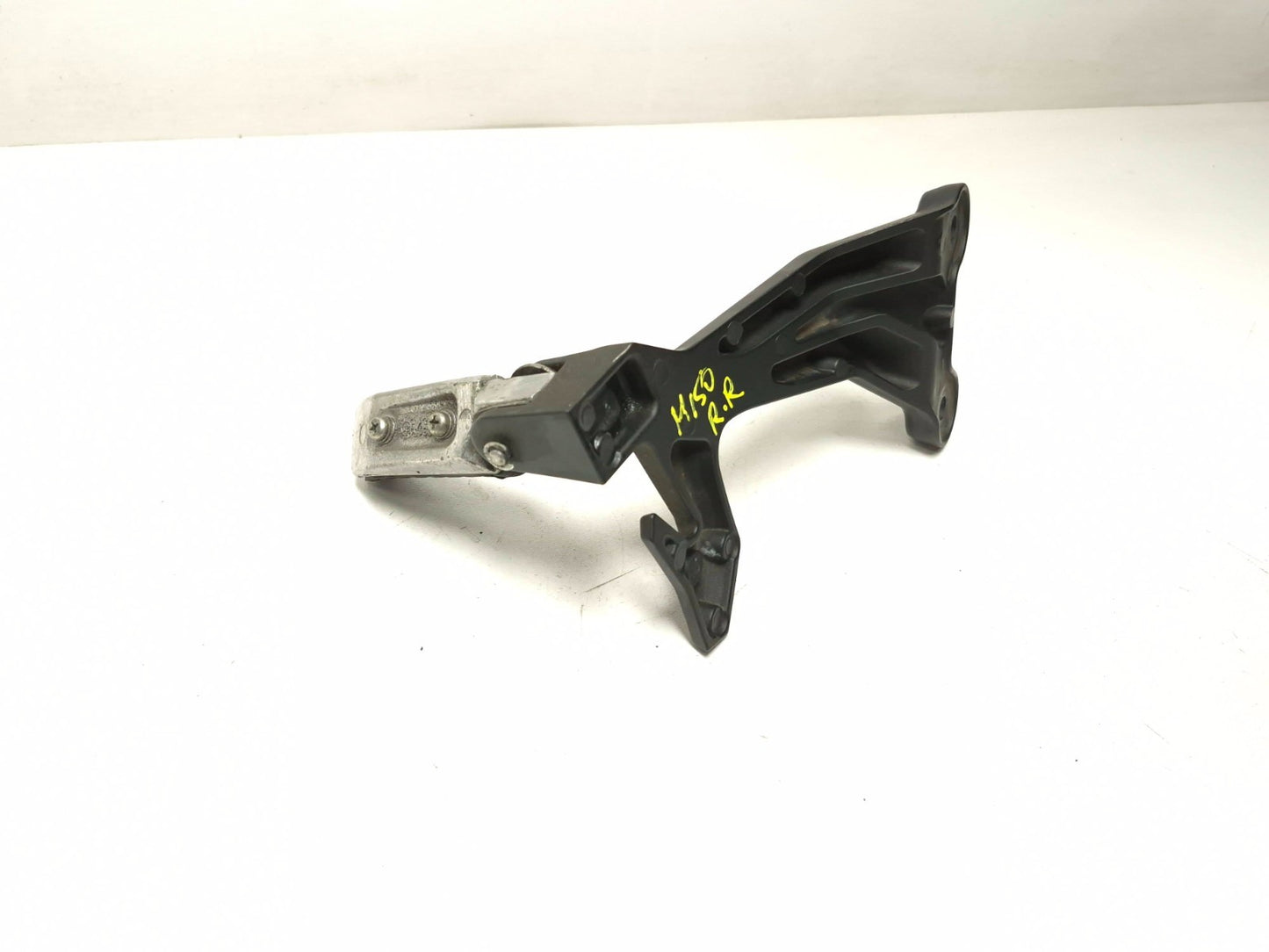 2022 Kawasaki Ninja 650 Ex650 Rear Foot Peg & Bracket Right OEM
