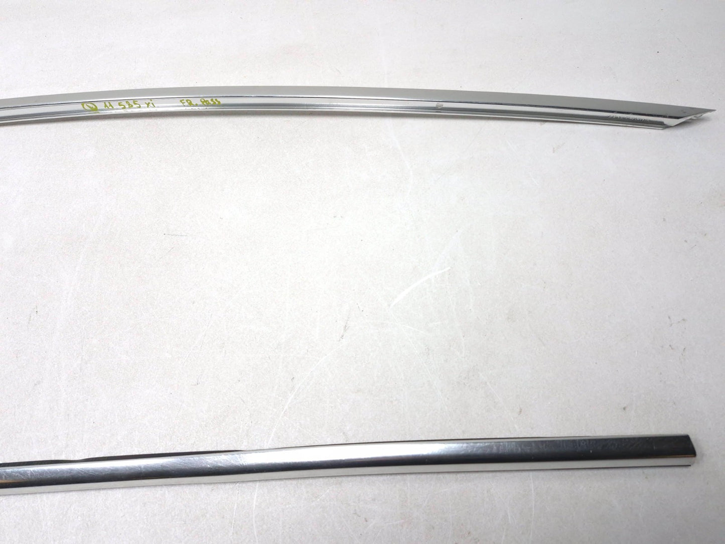 2011 BMW 535i F10 Front Door Window Belt Molding Passenger Side Right OEM