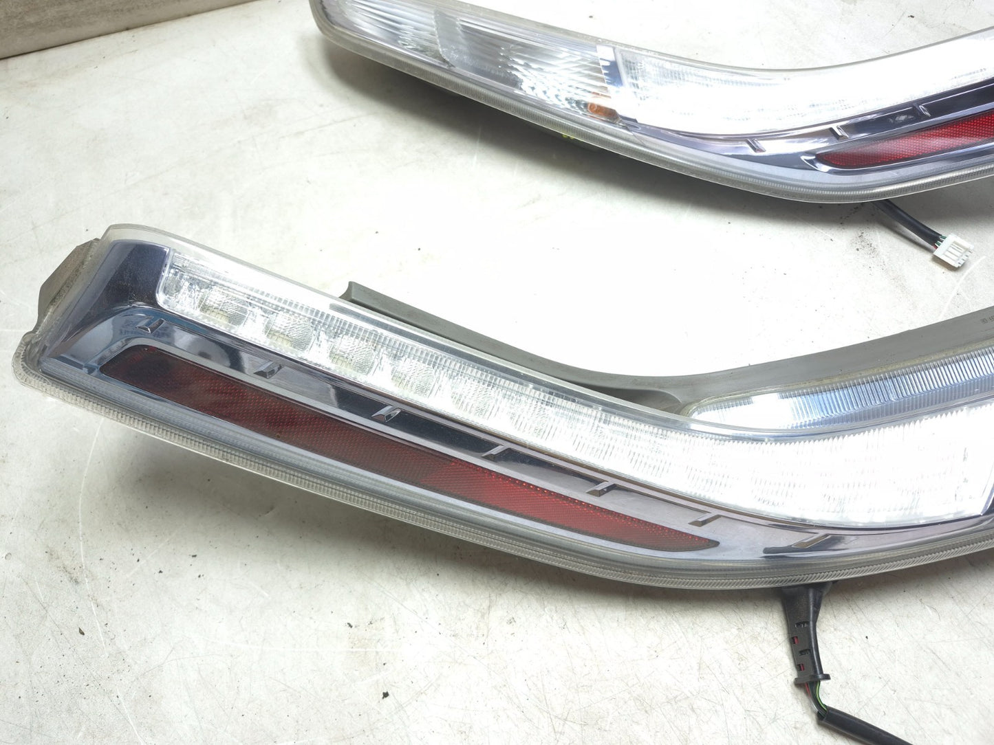 2012 Nissan Leaf Tail Light Lamp Left & Right OEM