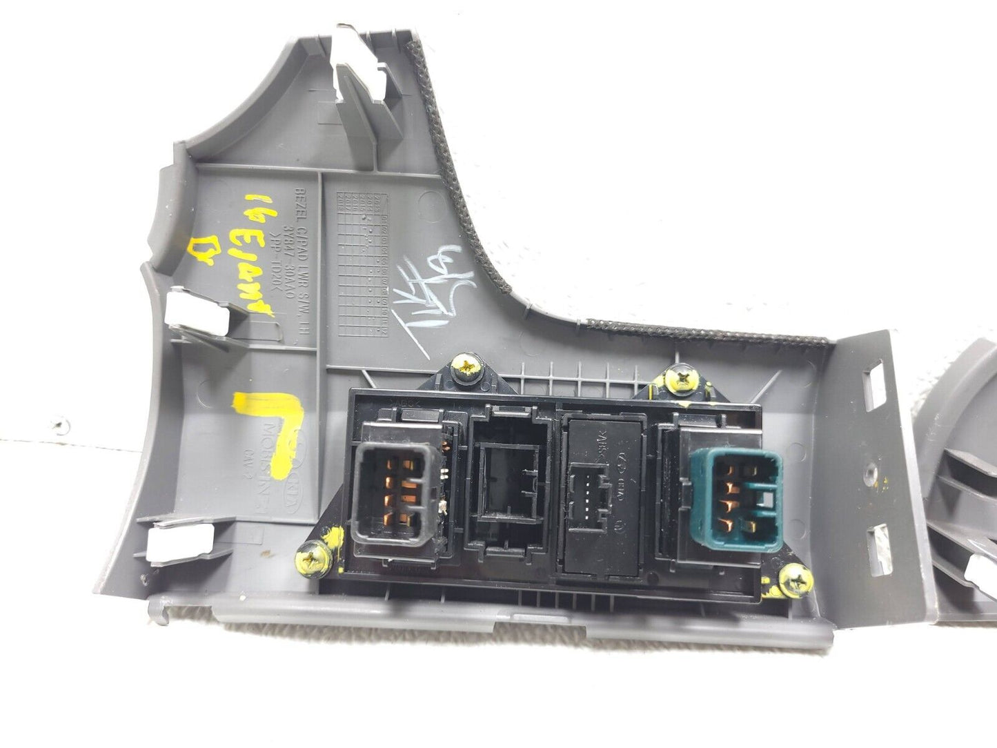 14 15 16 Hyundai Elantra Active Eco Traction Dimmer Switch W/ Trim OEM