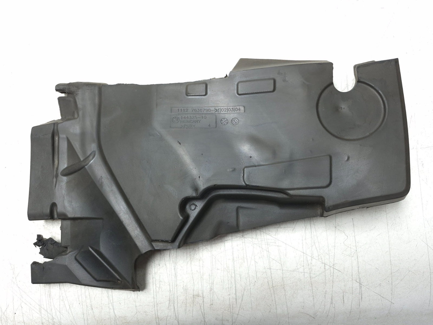 2013 BMW 328i F30 2.0l Engine Cover & Sound Absorber Panel Pair OEM