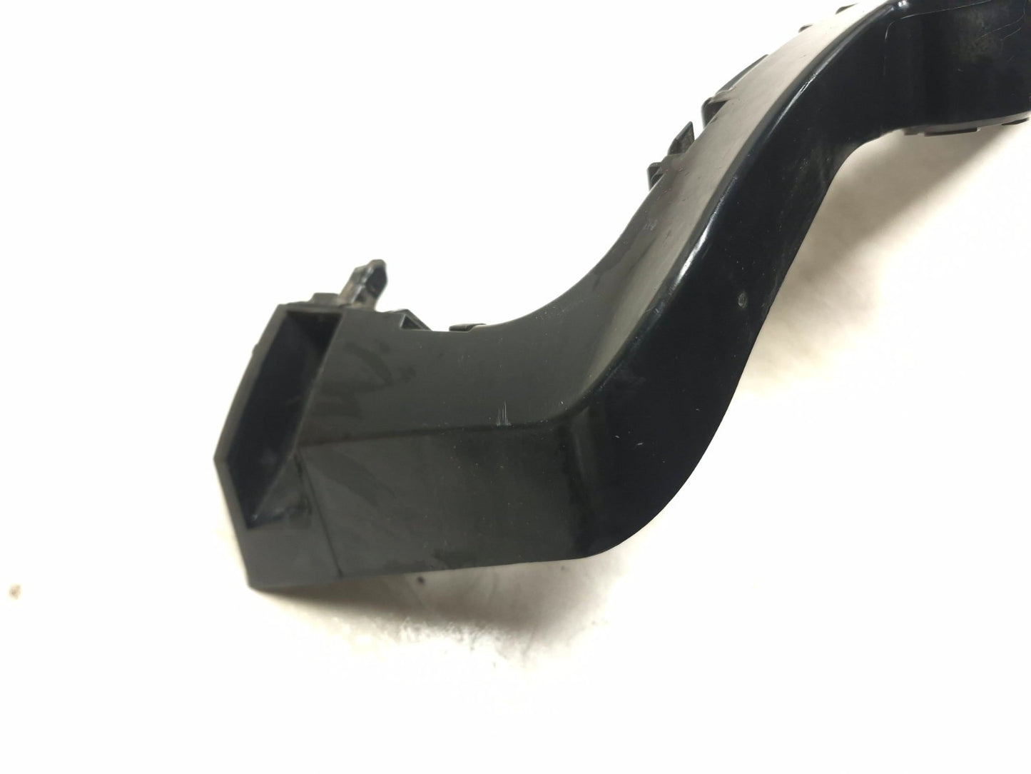 2017 Dodge Journey Rear Bumper Bracket Support Right Passenger Side OEM