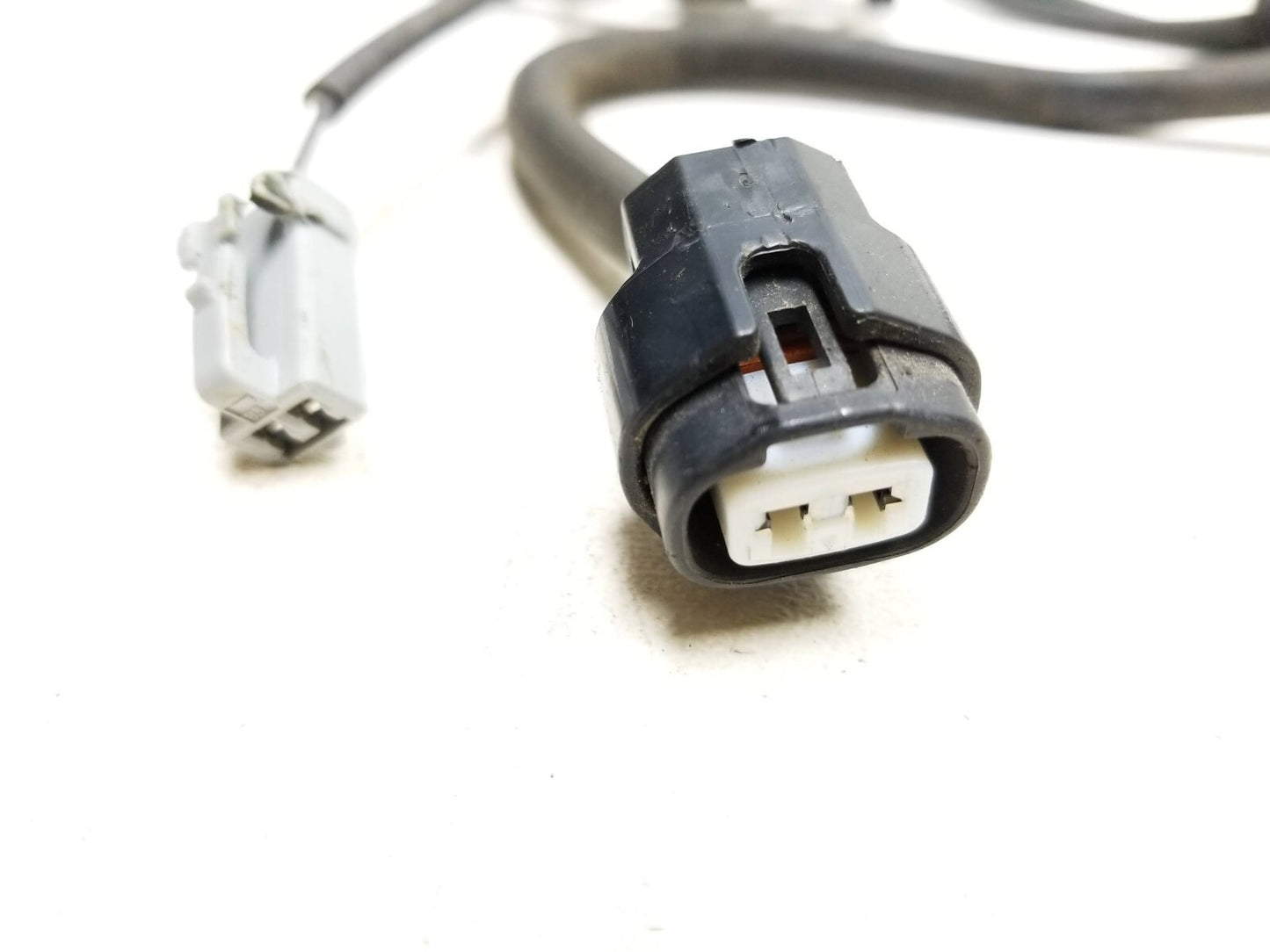 2007-2011 Toyota Camry  Chassis Sensor Cable 90480-18012 OEM