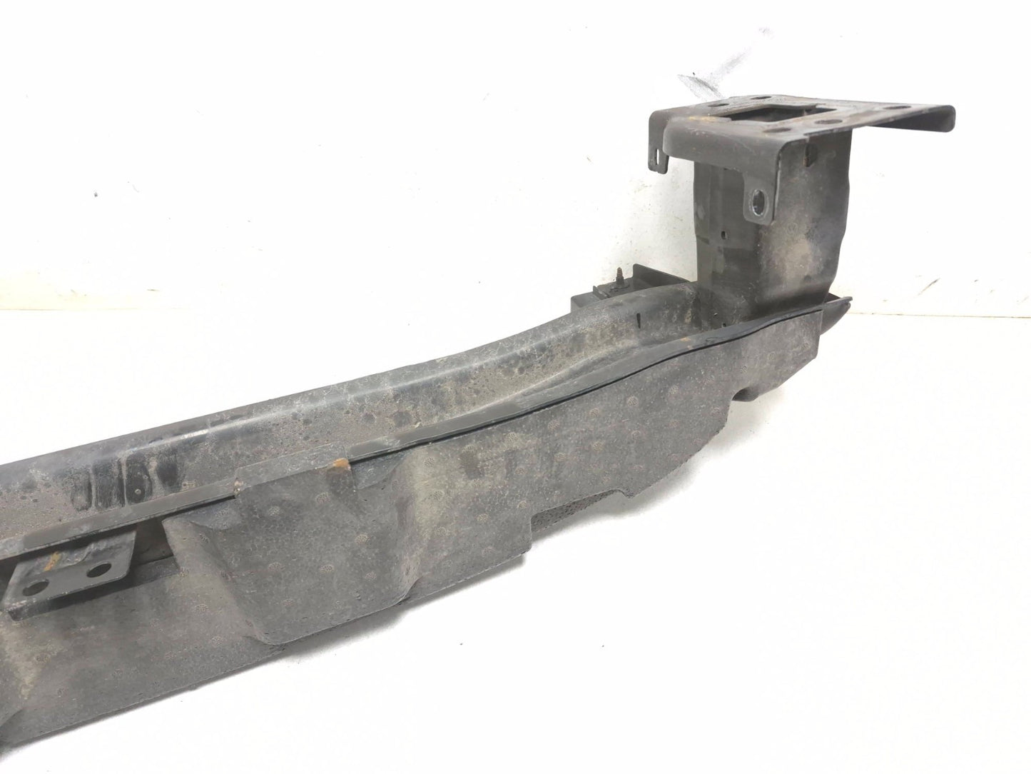 2011 Volkswagen Tiguan 2.0l Front Bumper Reinforcement OEM