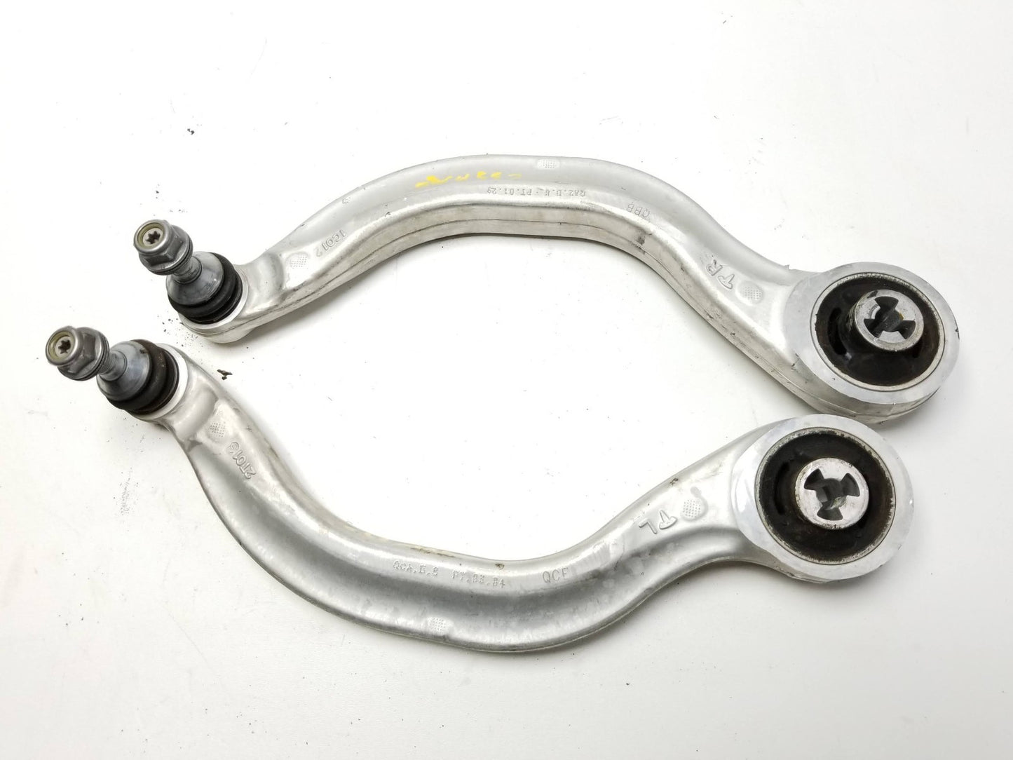 2021 Tesla Model 3 AWD Front Lower Control Arm Left & Right Pair OEM
