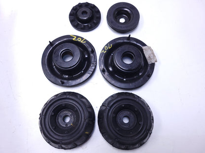 2020 Hyundai Venue Front Coil Spring 2pcs W/ Insulator & Strut Mount OEM