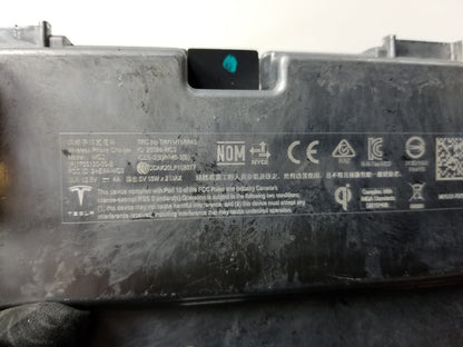 2021 Tesla Model 3 Center Console Inductive Charger Module 1755100-00-b OEM