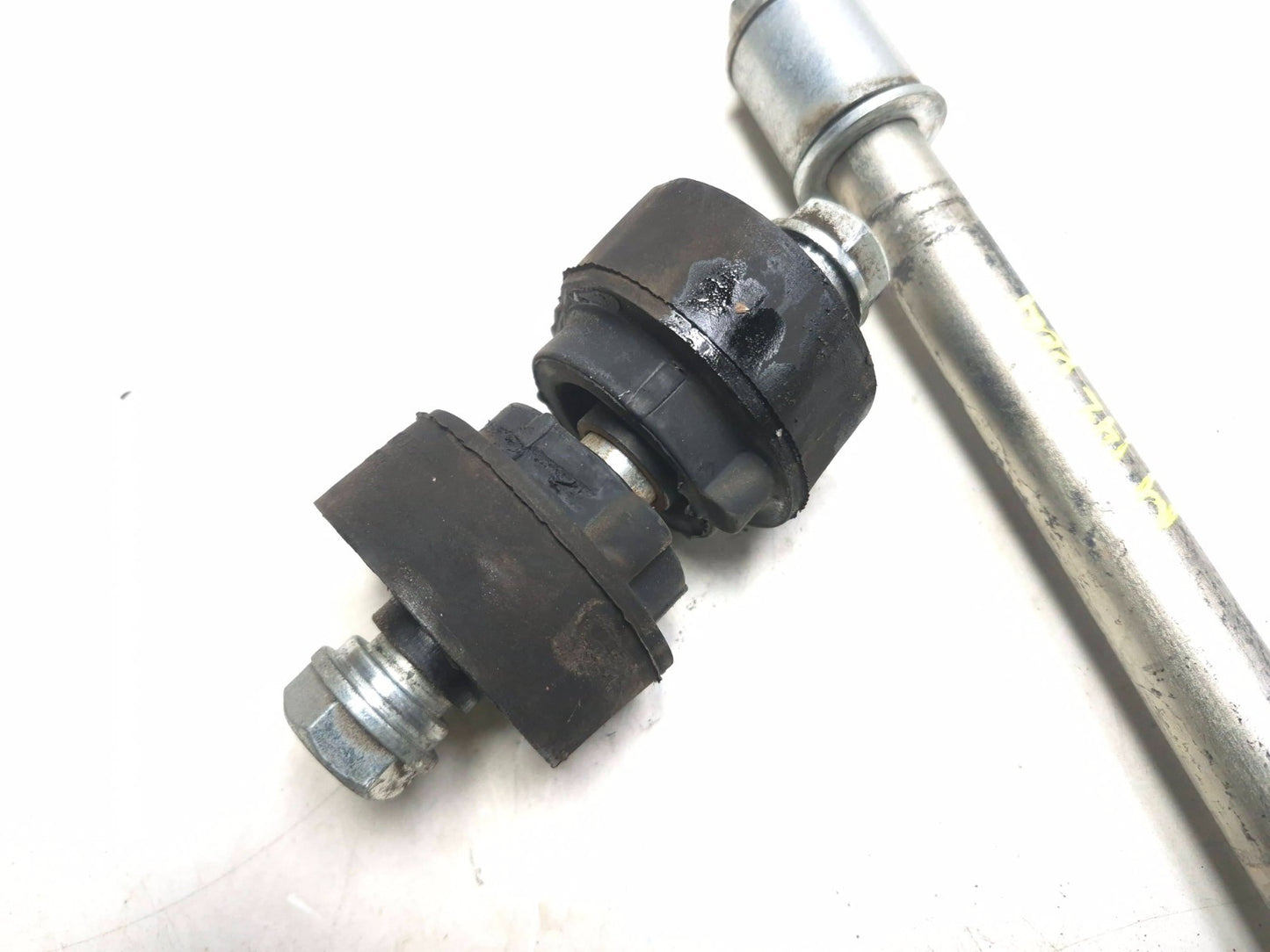 2021 Harley-davidson Sportster Xl1883 Rear Wheel Axle OEM