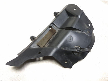 2002 Yamaha Yzf-r6 Frame Shield Cover & Triple Tree Cover Pair OEM