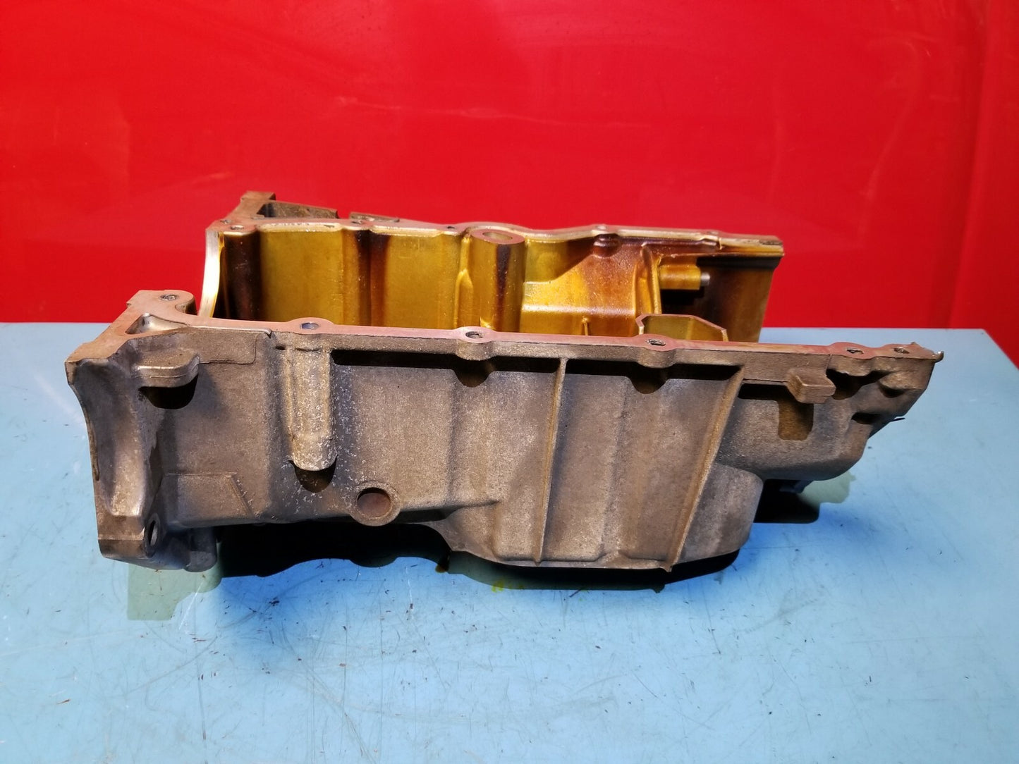 2013 Nissan Versa 1.6l Engine Upper Oil Pan OEM