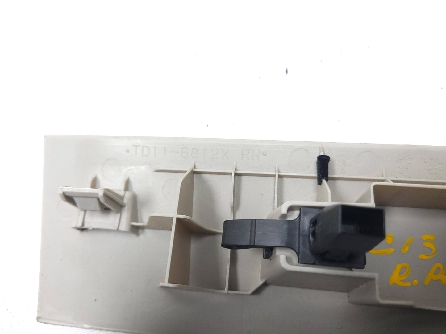 2007 - 2015 Mazda Cx-9 Rear Upper Quarter Trim Cover Left & Right OEM