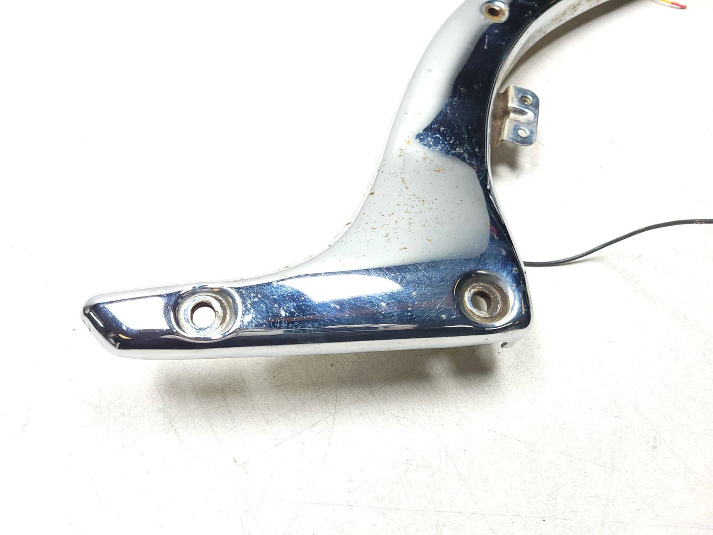 2006 - 2009 Suzuki Boulevard C50 Vl800 Rear Left Fender Cover & Turn Signal OEM