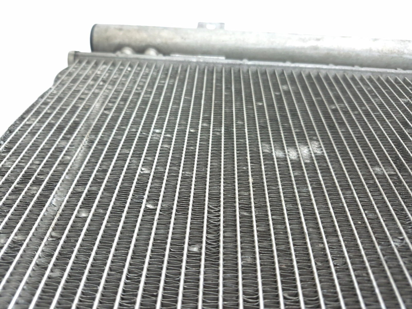 2011 Jaguar XJ A/c Air Conditioning Condenser Radiator OEM