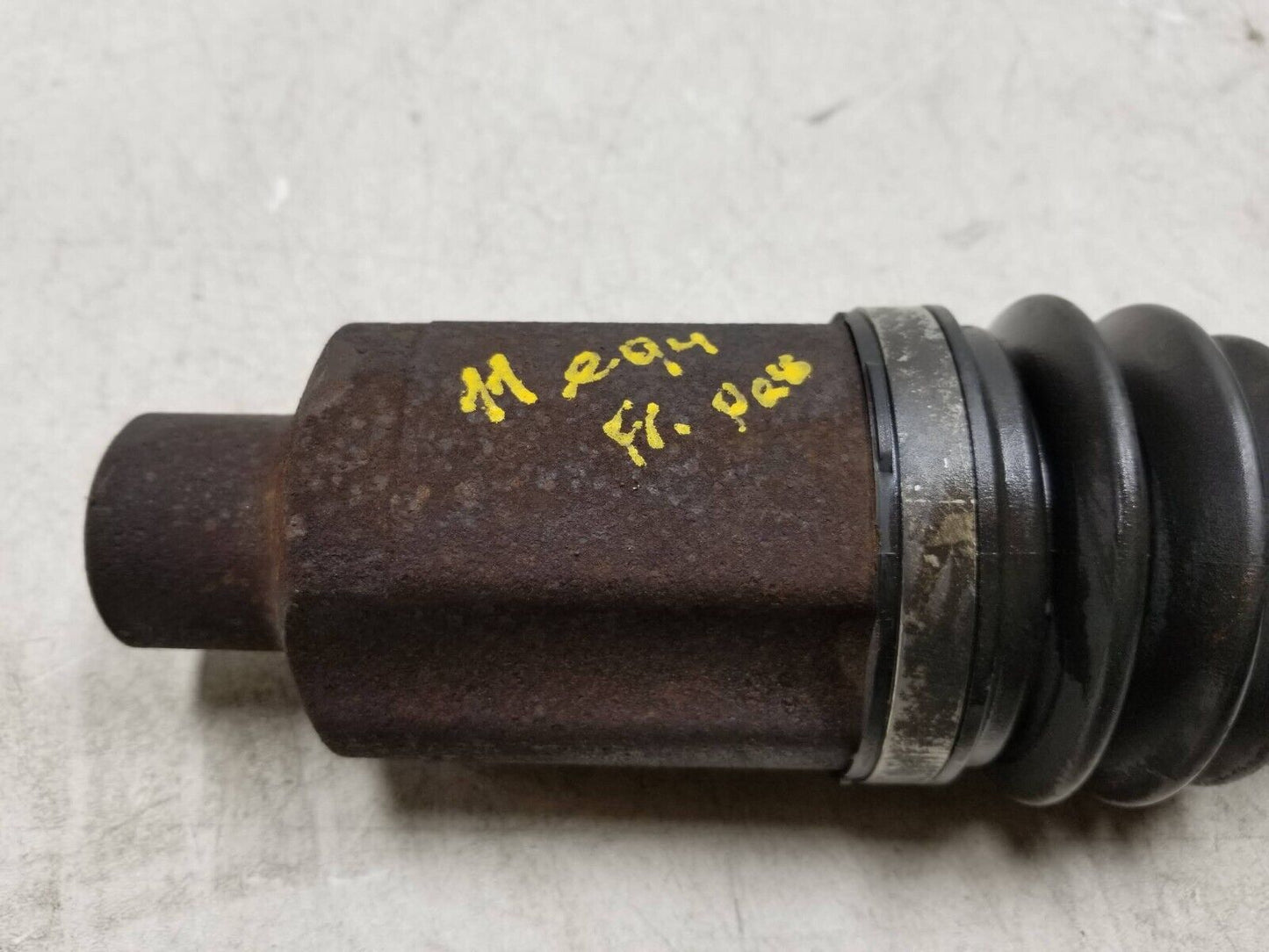 2010 - 2017 Chevrolet Equinox Front Axle Shaft Passenger Side Right 2.4l OEM