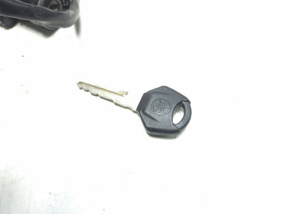 2016 Yamaha Yzf R3 Ignition Set Lock Switch & Fuel Cap Lock OEM
