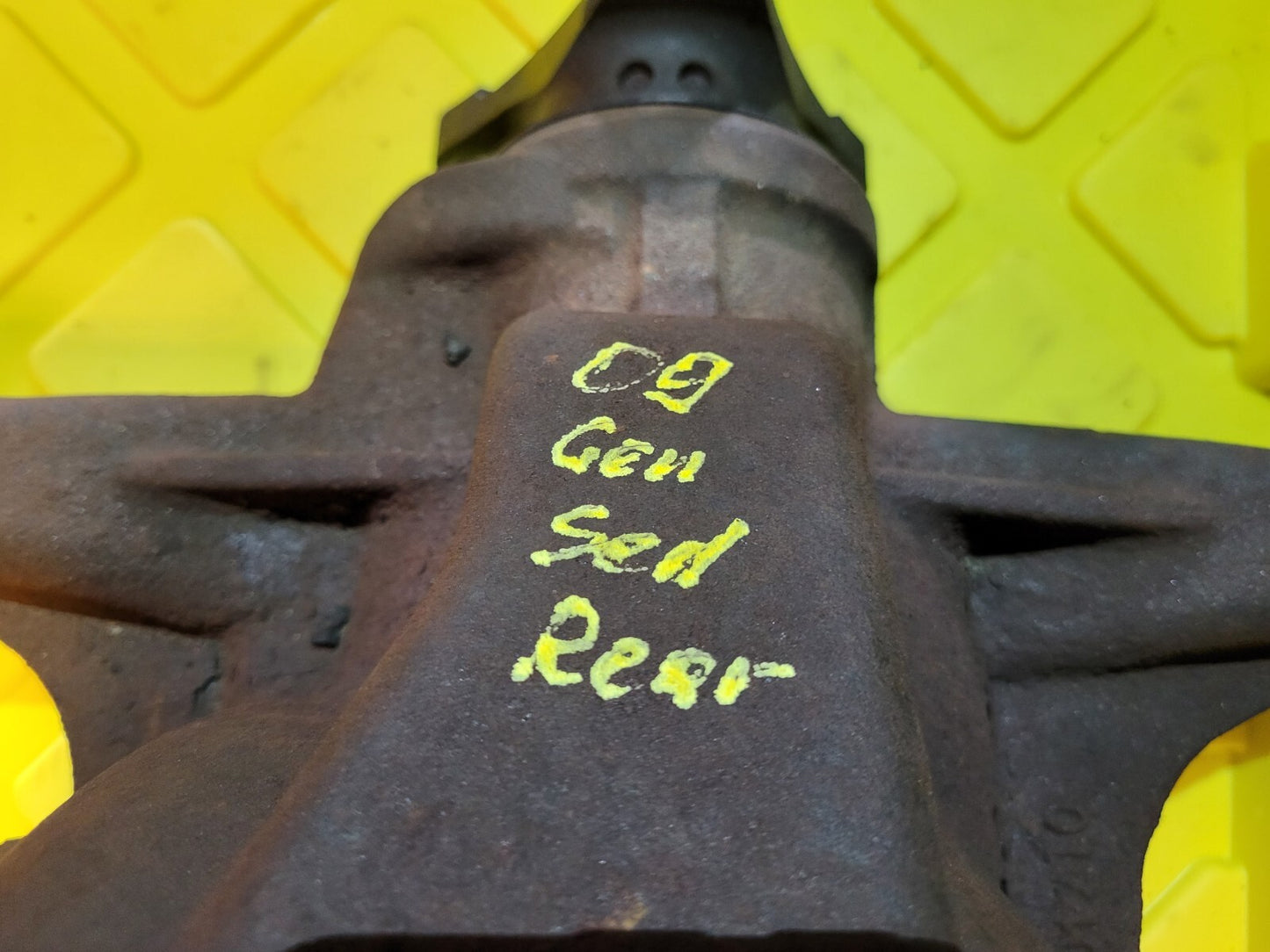 2009 Hyundai Genesis Rear Differential OEM