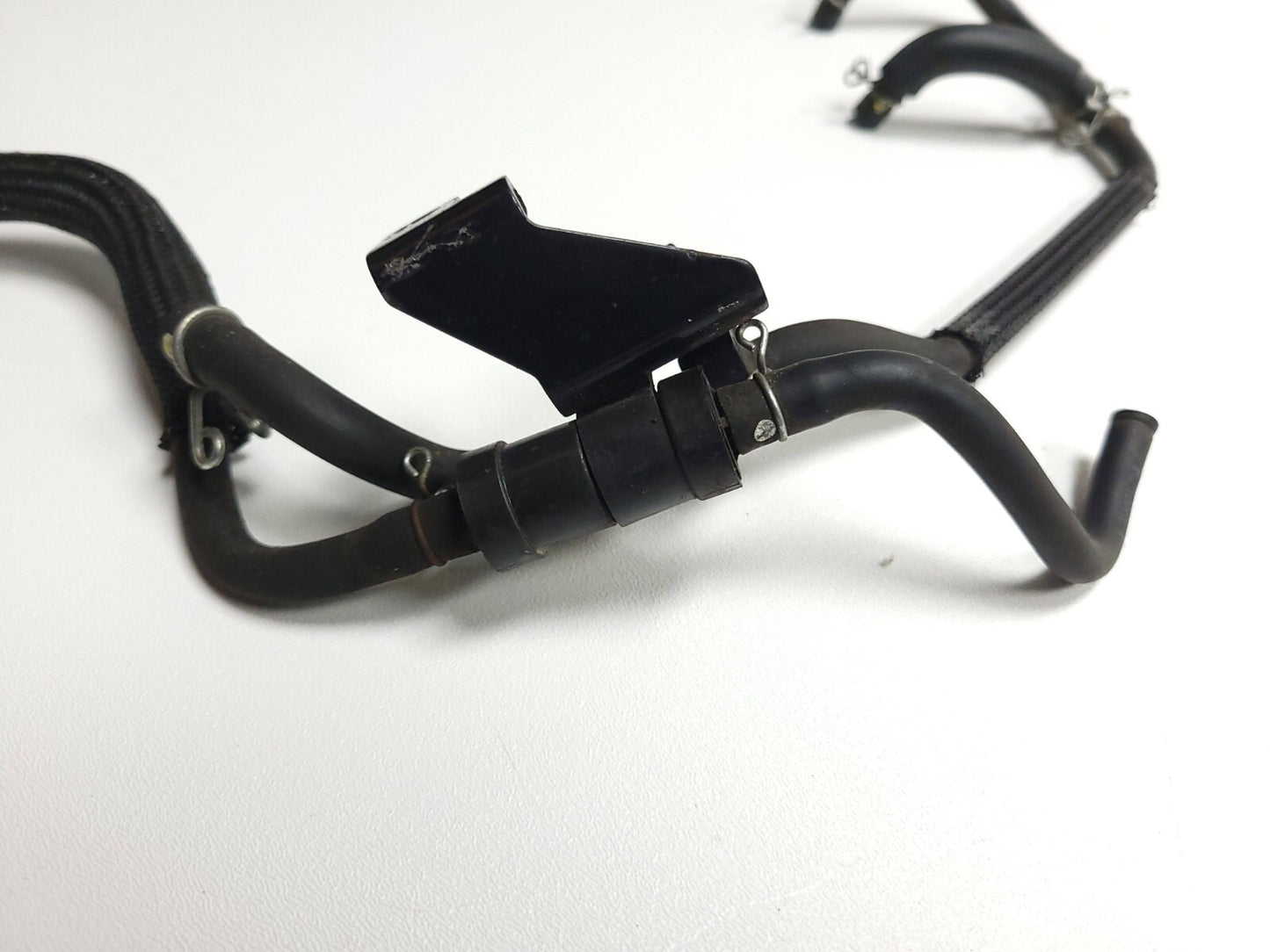 2015 - 2020 Yamaha Yzf-r3 Yzfr3 Fuel Hose Line Pipe OEM