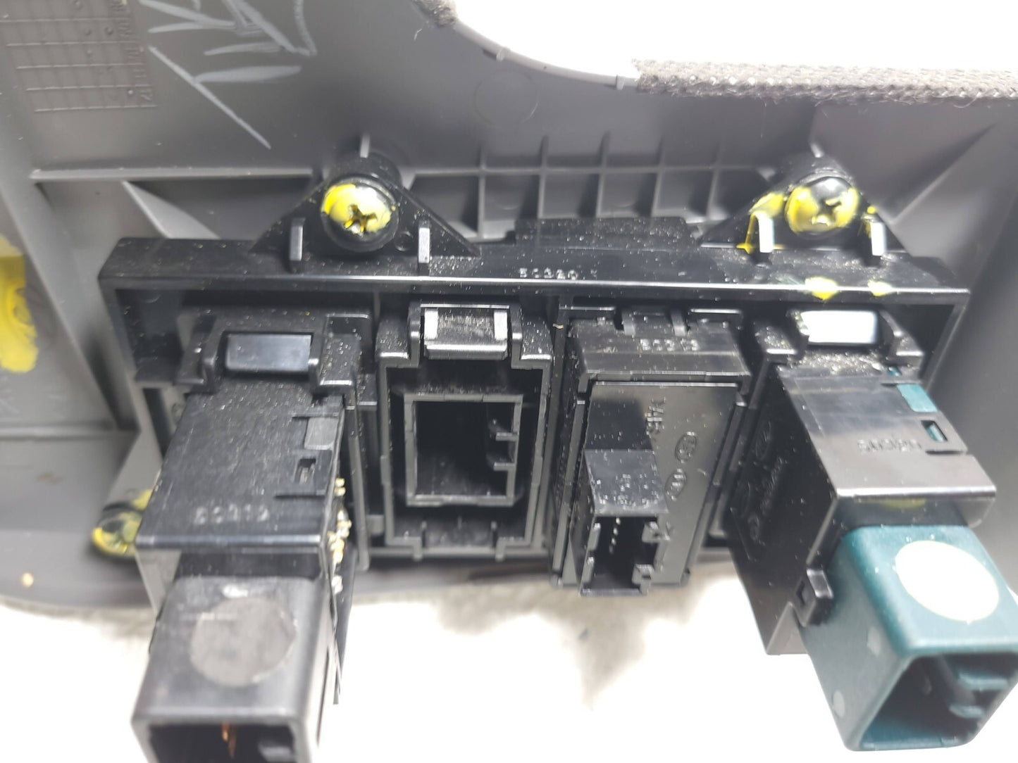 14 15 16 Hyundai Elantra Active Eco Traction Dimmer Switch W/ Trim OEM