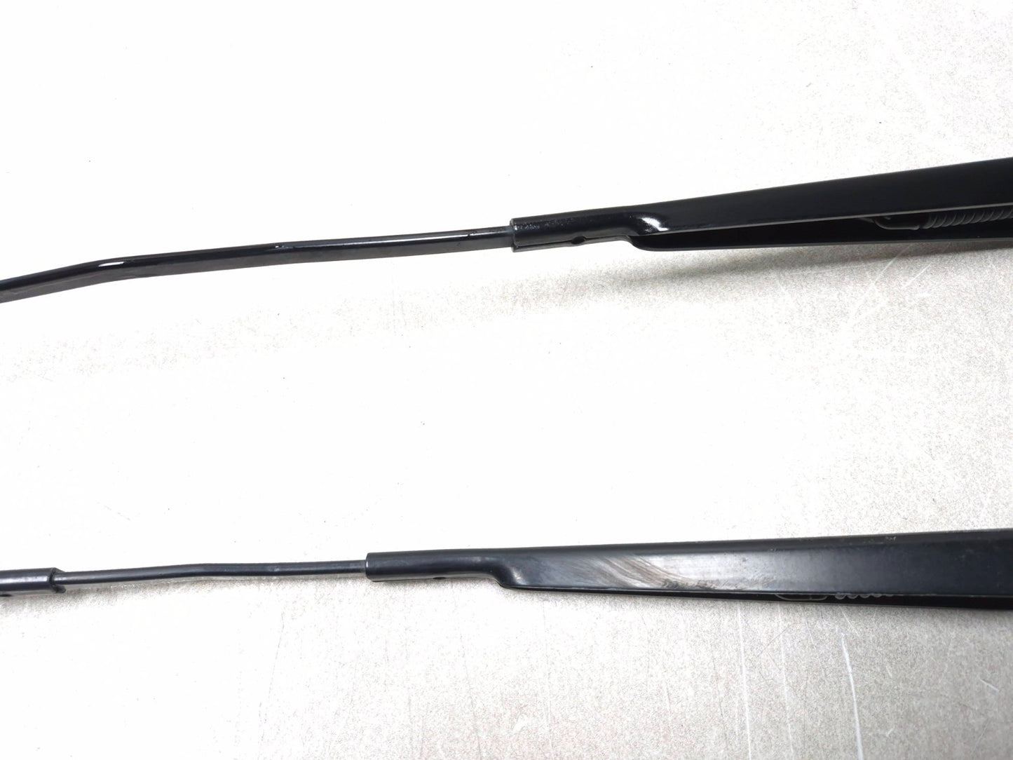 2015 Volkswagen Golf Windshield Wiper Arm Front Left & Right OEM