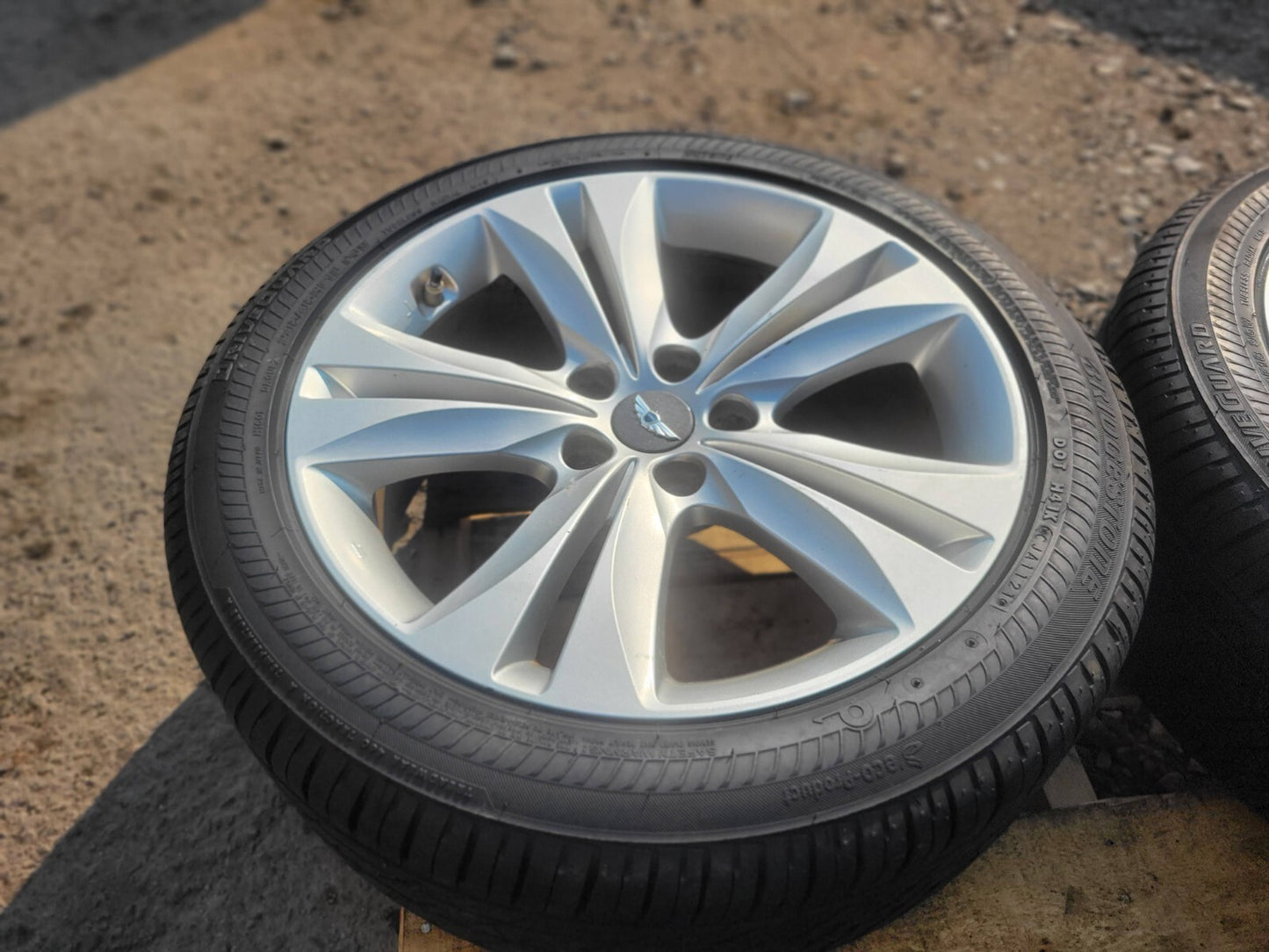 2010 Hyundai Genesis Coupe Wheels W/ Tire Bridgestone 245/45rf18 4pcs ✅