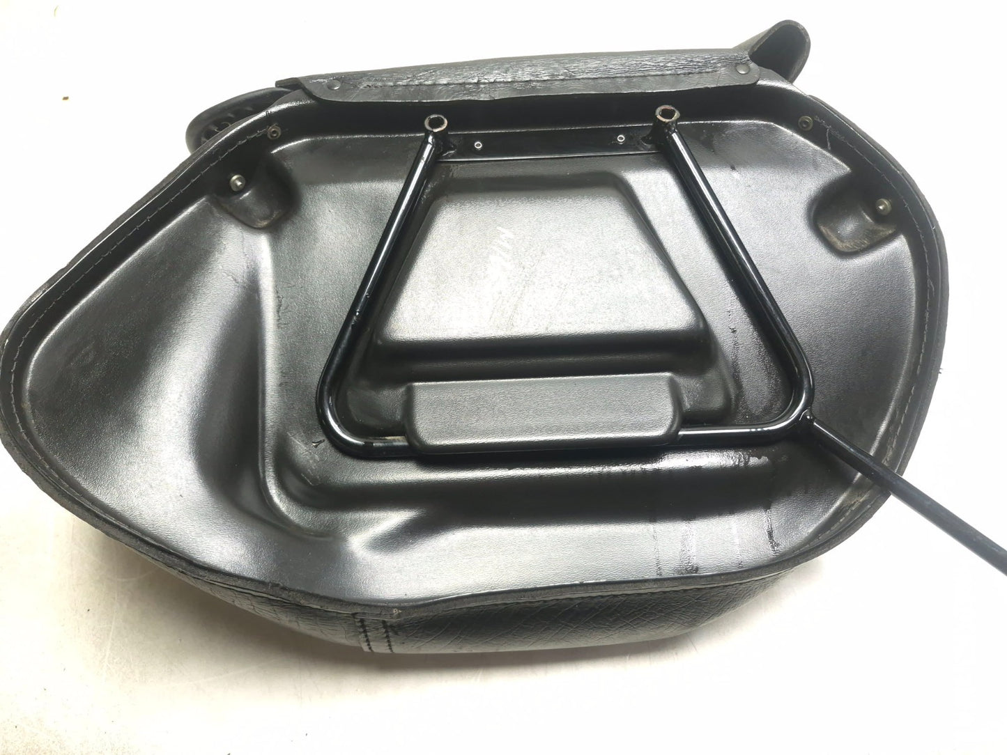 2004 Harley-davidson Softail Flstc Left Saddlebag Leather OEM
