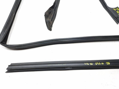 2011 BMW 535i F10 Front Door Window Belt Weatherstrip Seal Passenger Side Rh OEM