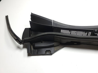 2010 - 2015 Mazda Cx-9 Front Windshield Wiper Cowl Trim OEM