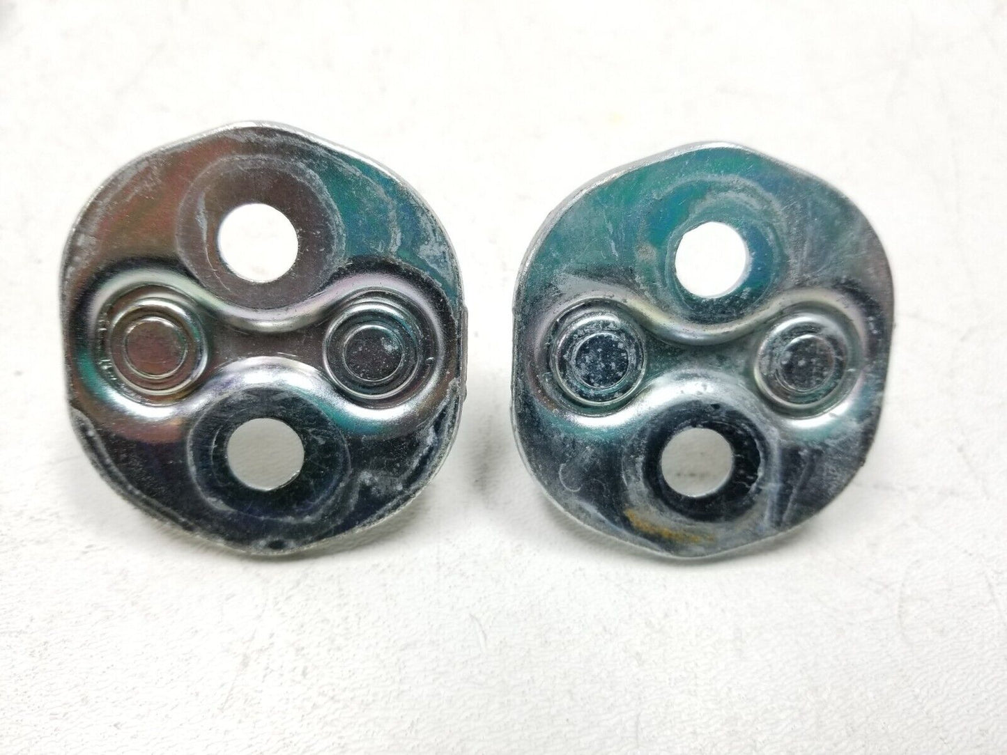 14 15 16 17 18 Kia Forte Door Hinge Driver Side Left OEM 49k Miles