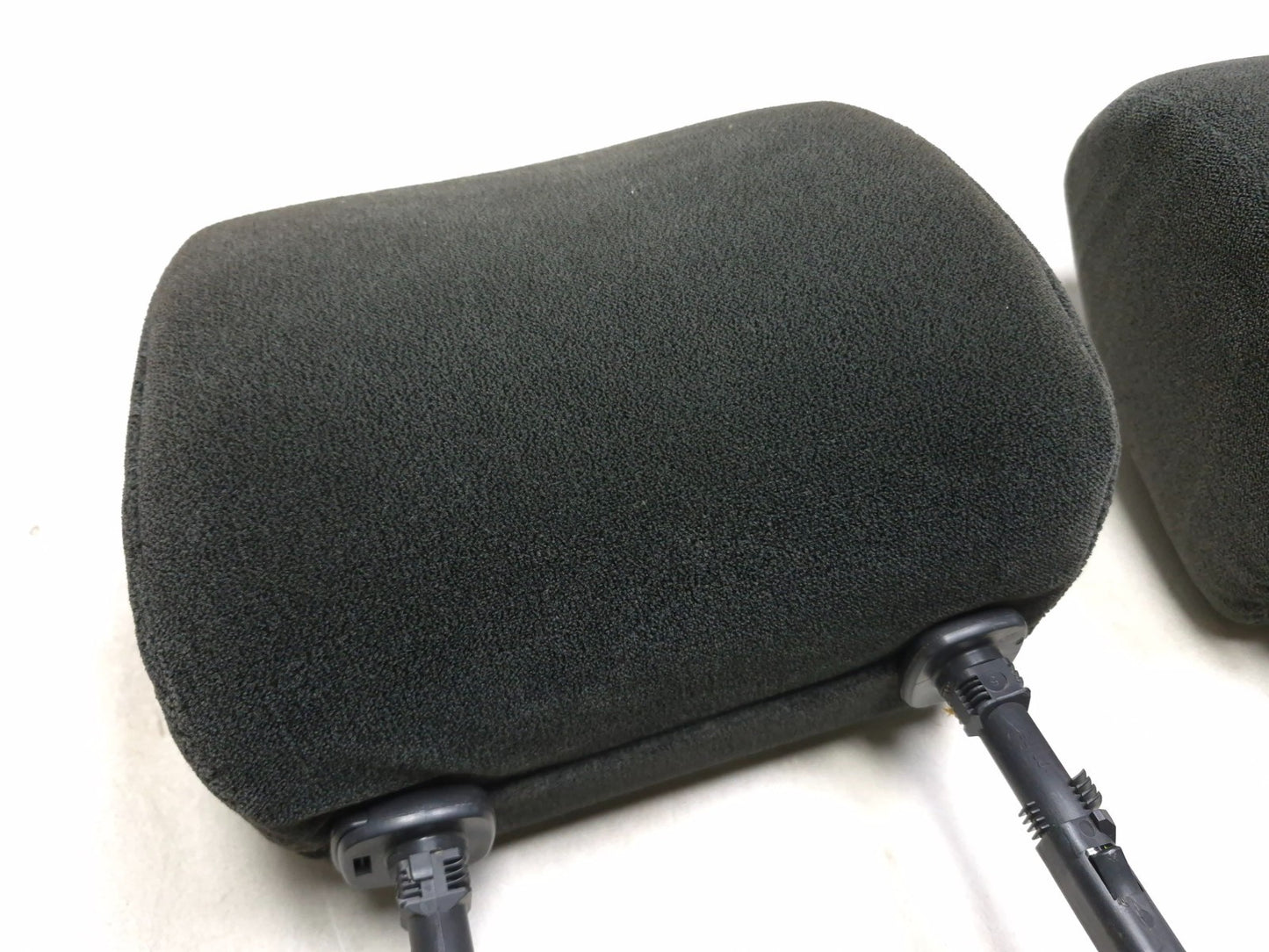 2004 Toyota Corolla Front Seat Headrest Pair OEM