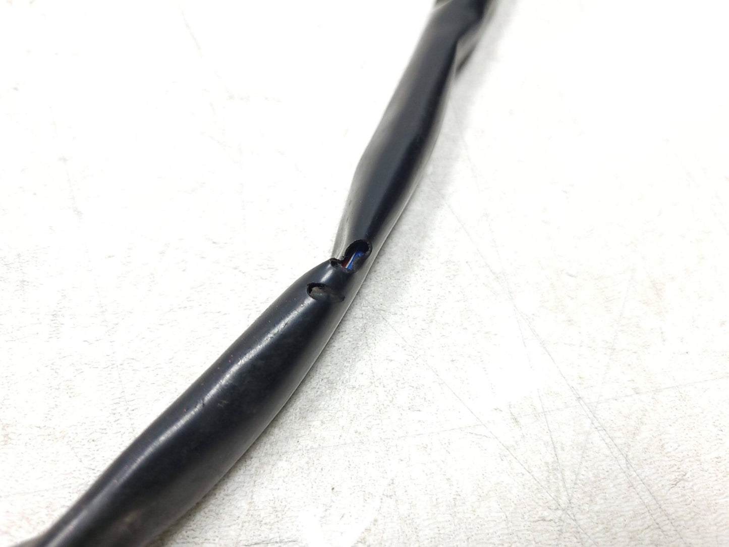 2004 - 2006 Yamaha Yzfr1 R1 Right Handlebar Kill Of Start Switch OEM