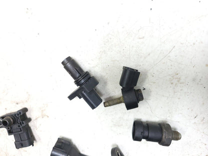 10-15 Chevrolet Equinox Crank/camshaft Knock Oil Air Pressure Sensor OEM