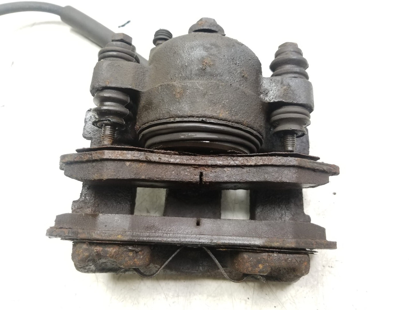 1997 Jeep Grand Cherokee Front Left & Right Brake Caliper OEM