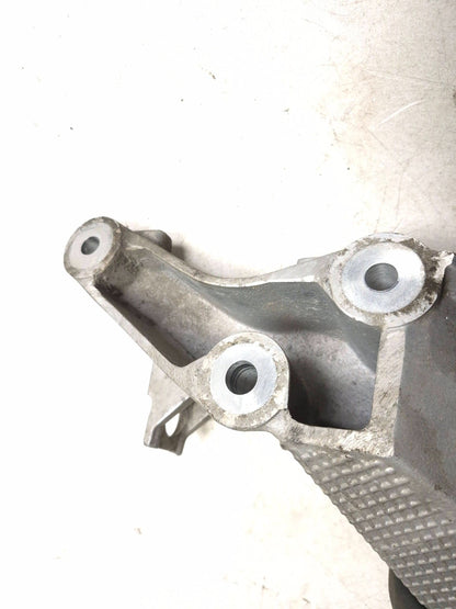 2007 Saab 9-5 Aero Engine Mount Bracket 2pcs OEM
