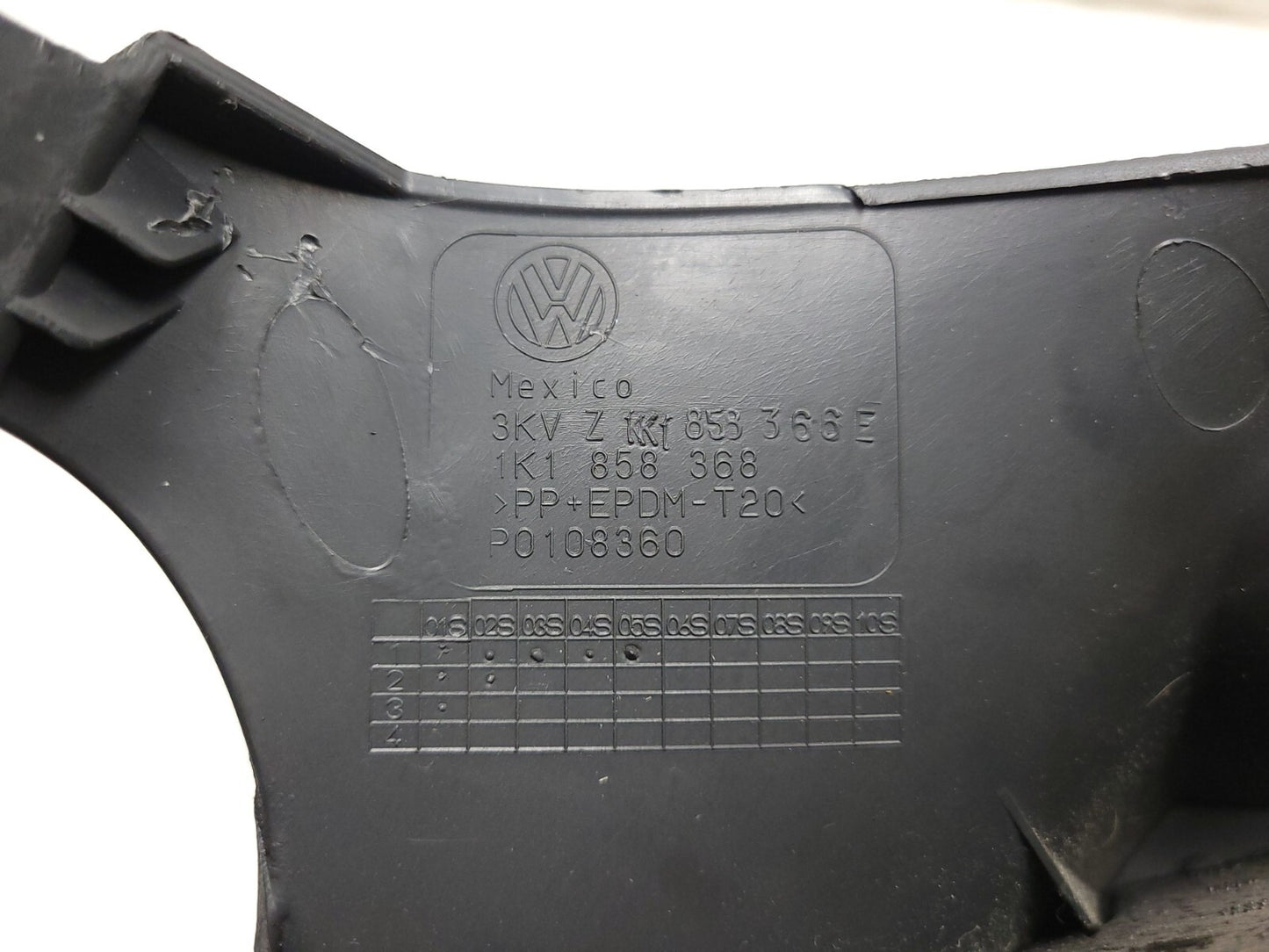 2006-2009 Volkswagen Jetta Golf GTI Lower Knee Dash Trim Panel Driver Left OEM