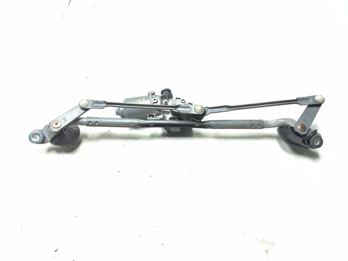 2009 Lexus IS250 Windshield Wiper Motor & Linkage Transmission OEM