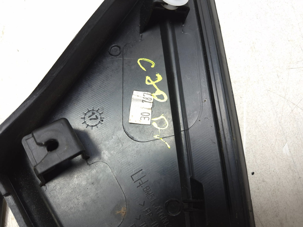 2017 Ford Focus Fender Mirror Corner Molding Trim  Left & Right OEM