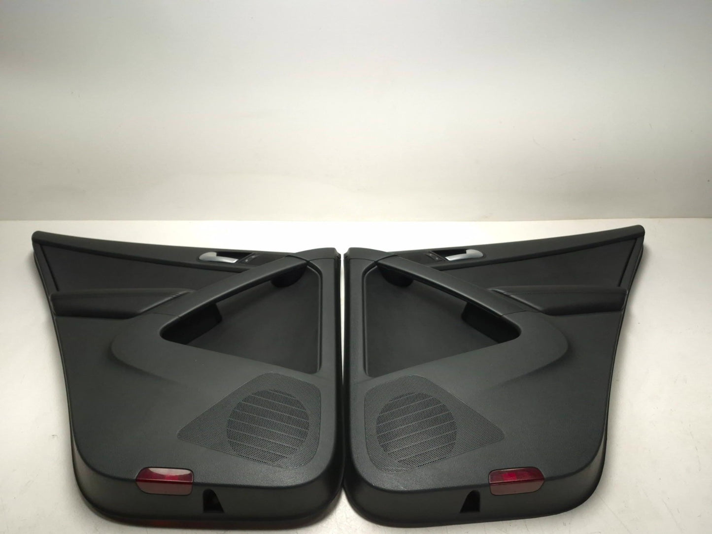 2011 Volkswagen Tiguan Rear Interior Door Trim Panel Left & Right Pair OEM