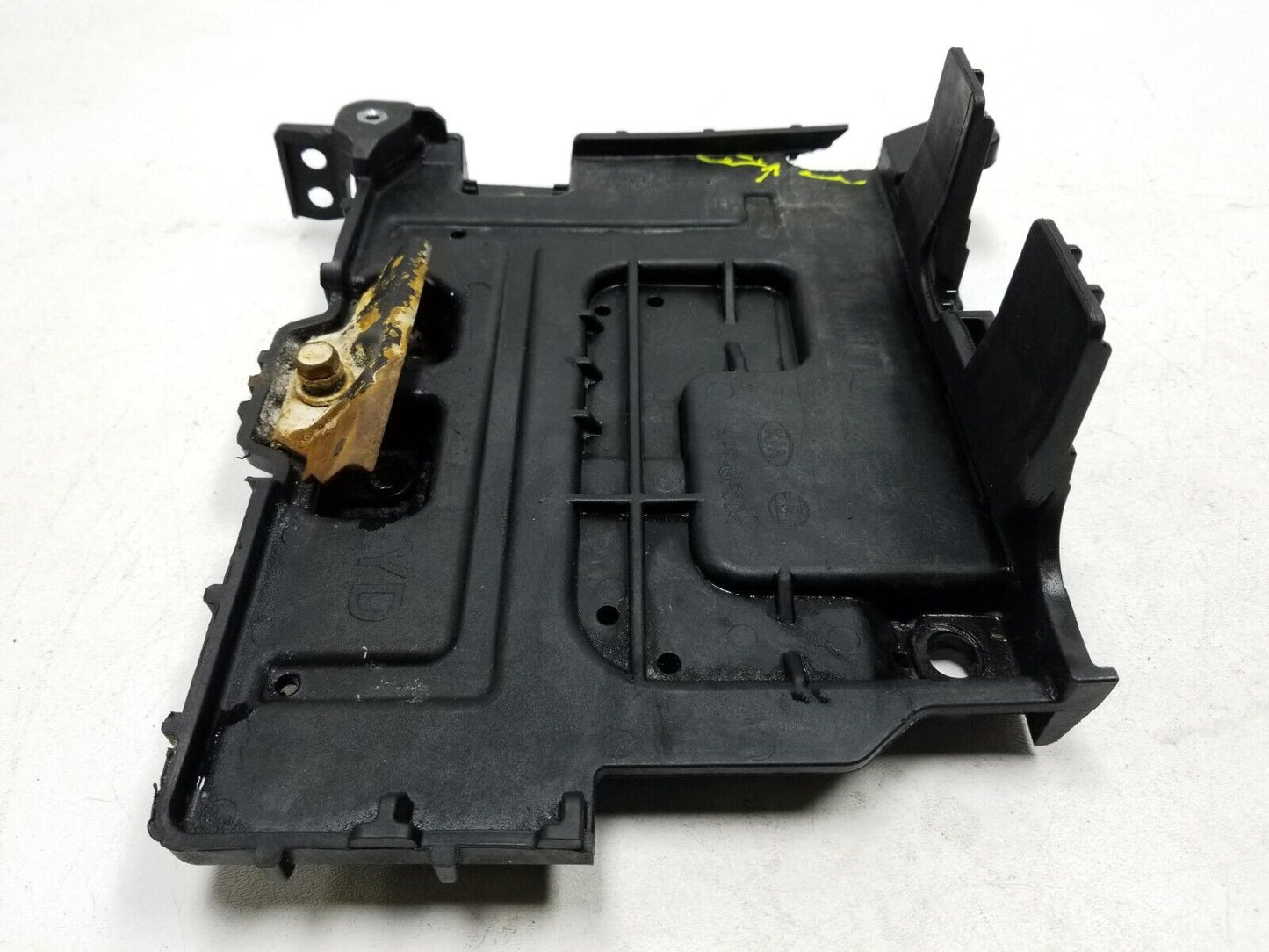 14 15 16 17 18 Kia Forte Battery Tray Holder OEM 49k Miles