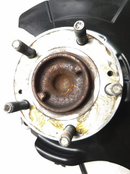 2013 Hyundai Genesis Coupe Wheel Spindle Knuckle Front Driver Side Left OEM