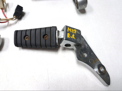 1996 Yamaha Virago Xv750 Rear & Front Footrest 4 Pcs OEM