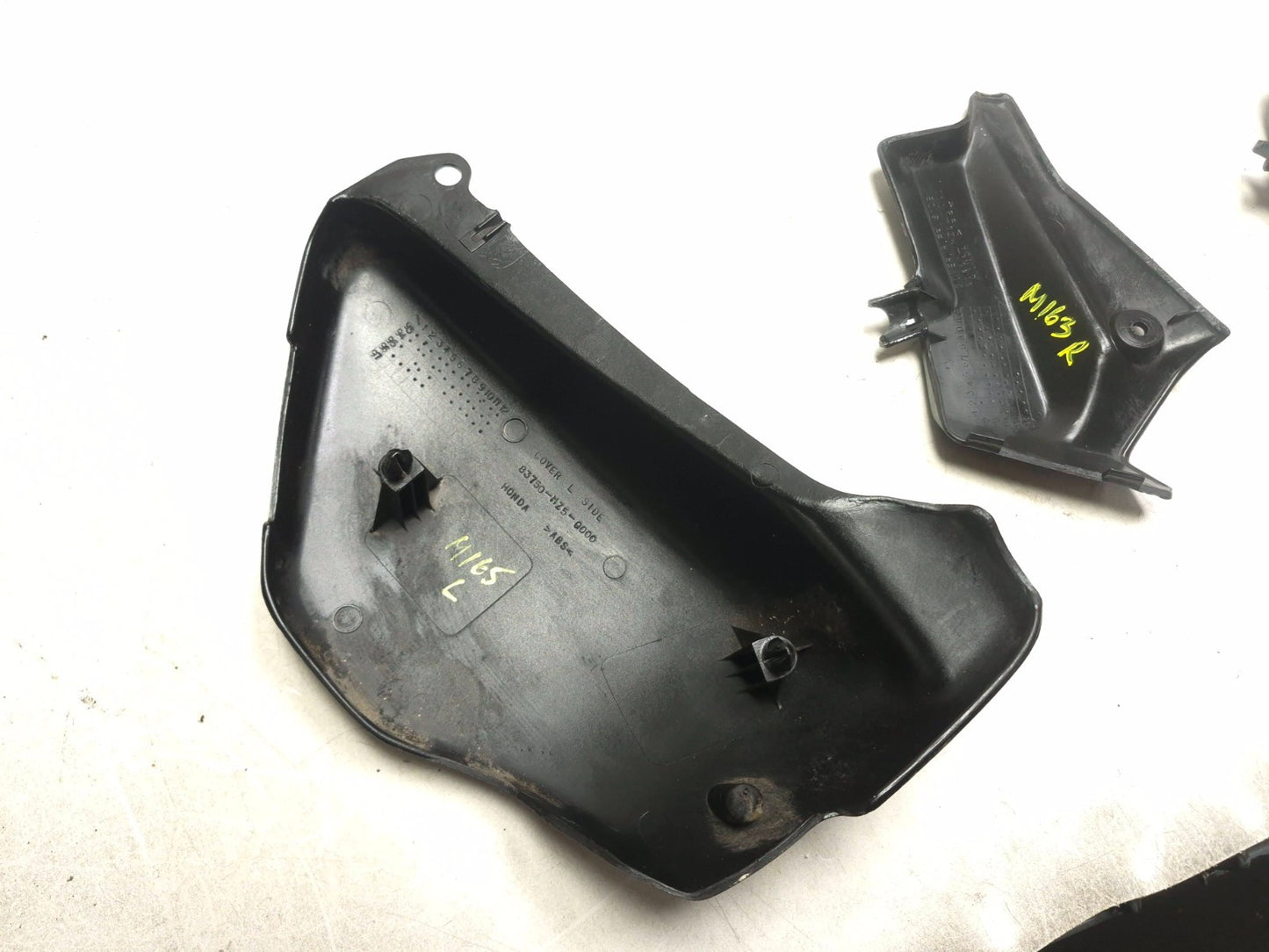 1997 Honda Magna Vf750 Frame Cover Fairing Left & Right 3pcs OEM