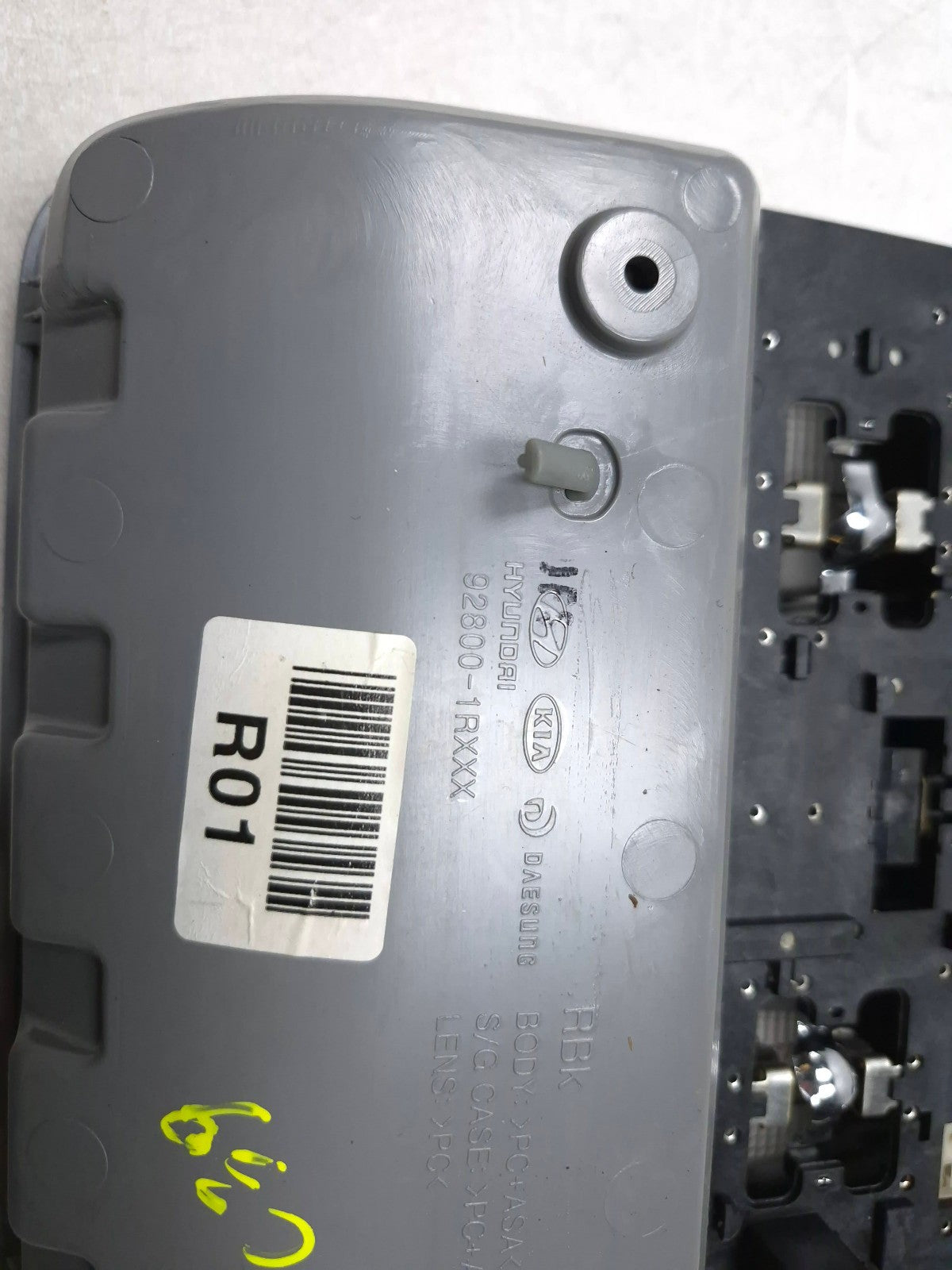 2014 Hyundai Accent Hatchback Overhead Dome Light Console OEM