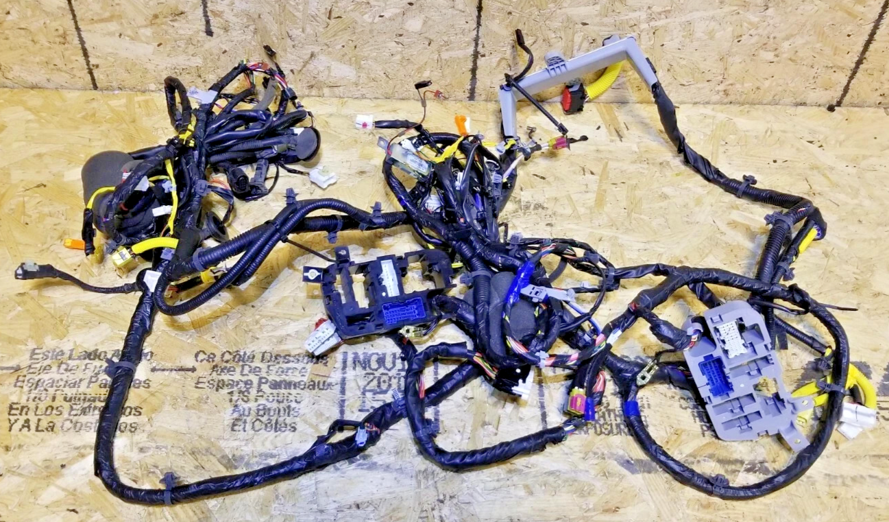 2013 Hyundai Genesis Coupe 3.8l Mt Interior Body Wire Harness OEM