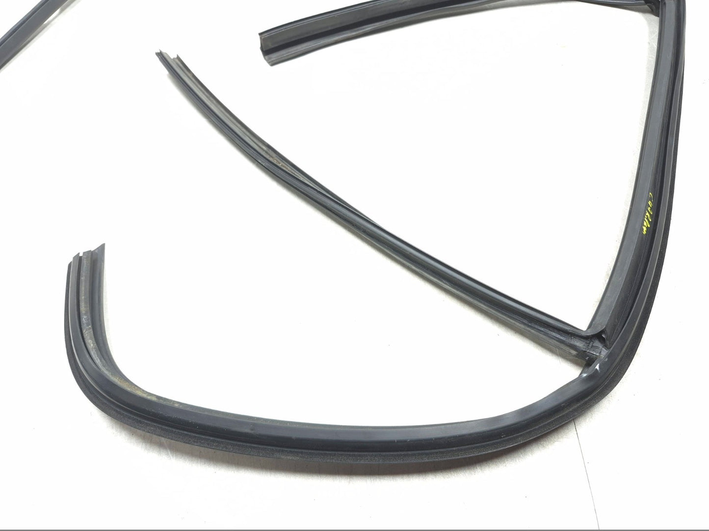2013 BMW 328i F30 Rear Door Weatherstrip Seal Right Passenger Side Set OEM