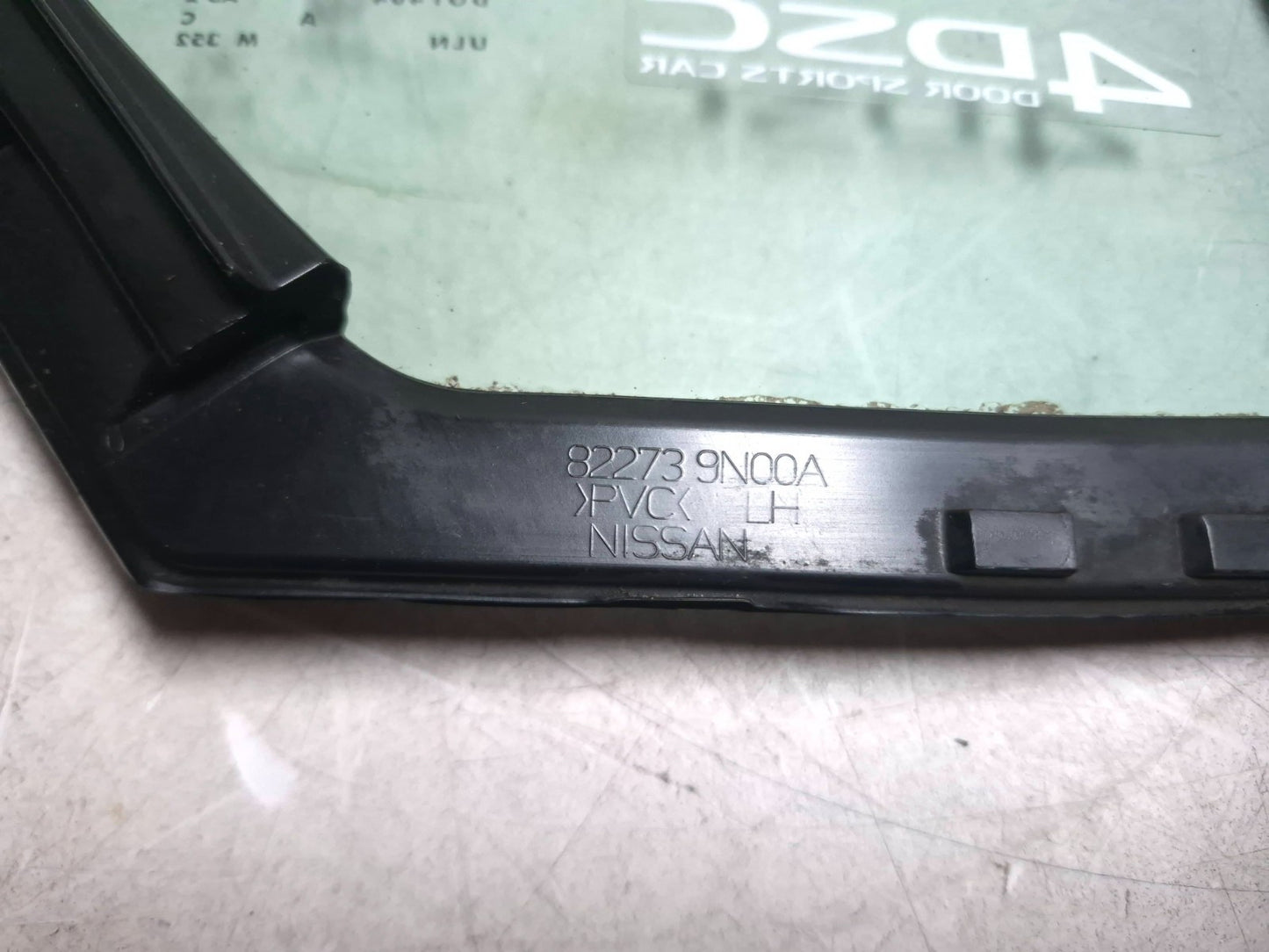 2010 Nissan Maxima Sv Rear Driver Door Vent Window Glass OEM