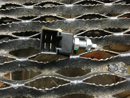 06 07 08 09 10 11 Kia Stop Lamp Switch OEM 938103k000