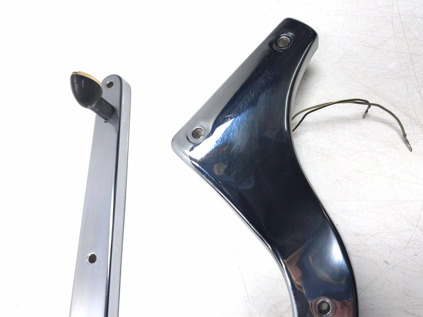 2004 Kawasaki Vulcan 800 Vn800 Rear Fender Mount Strut Cover  Left & Right OEM